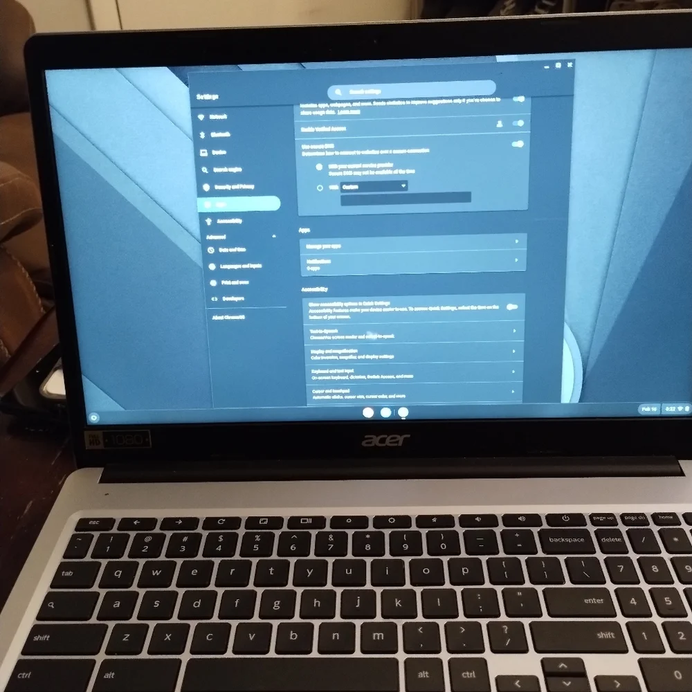 Acer Chromebook 315 Touch Screen - Picture 3 of 4